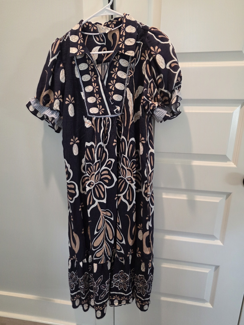 Umgee Navy Midi Dress with Beige Floral Print